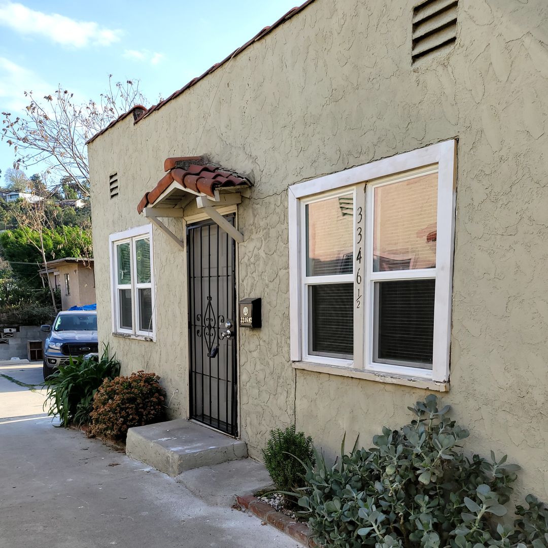 3346 1/2 Gassen- Los Angeles 7 of 9