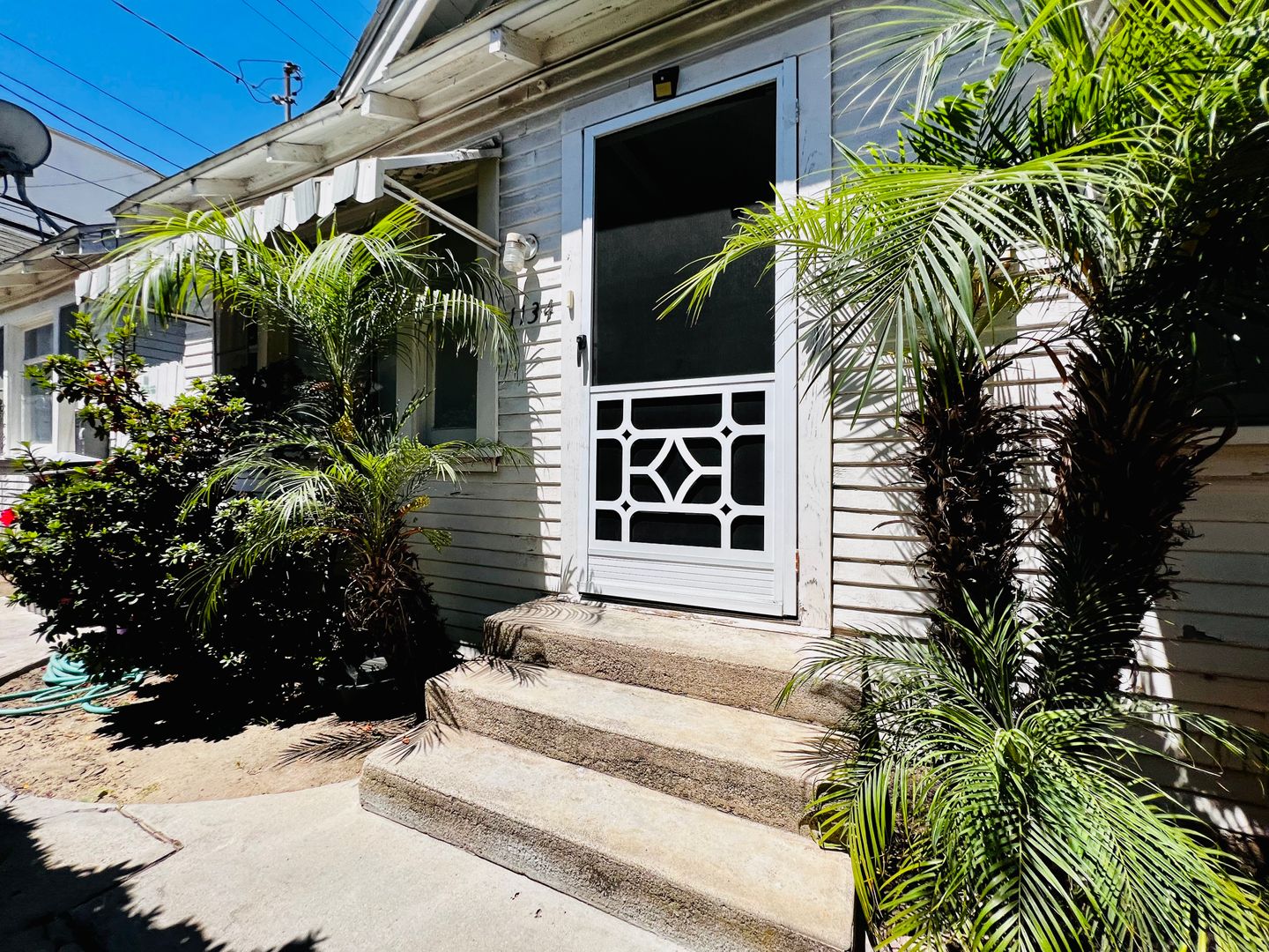 Long Beach House: 1134 E 1st Street