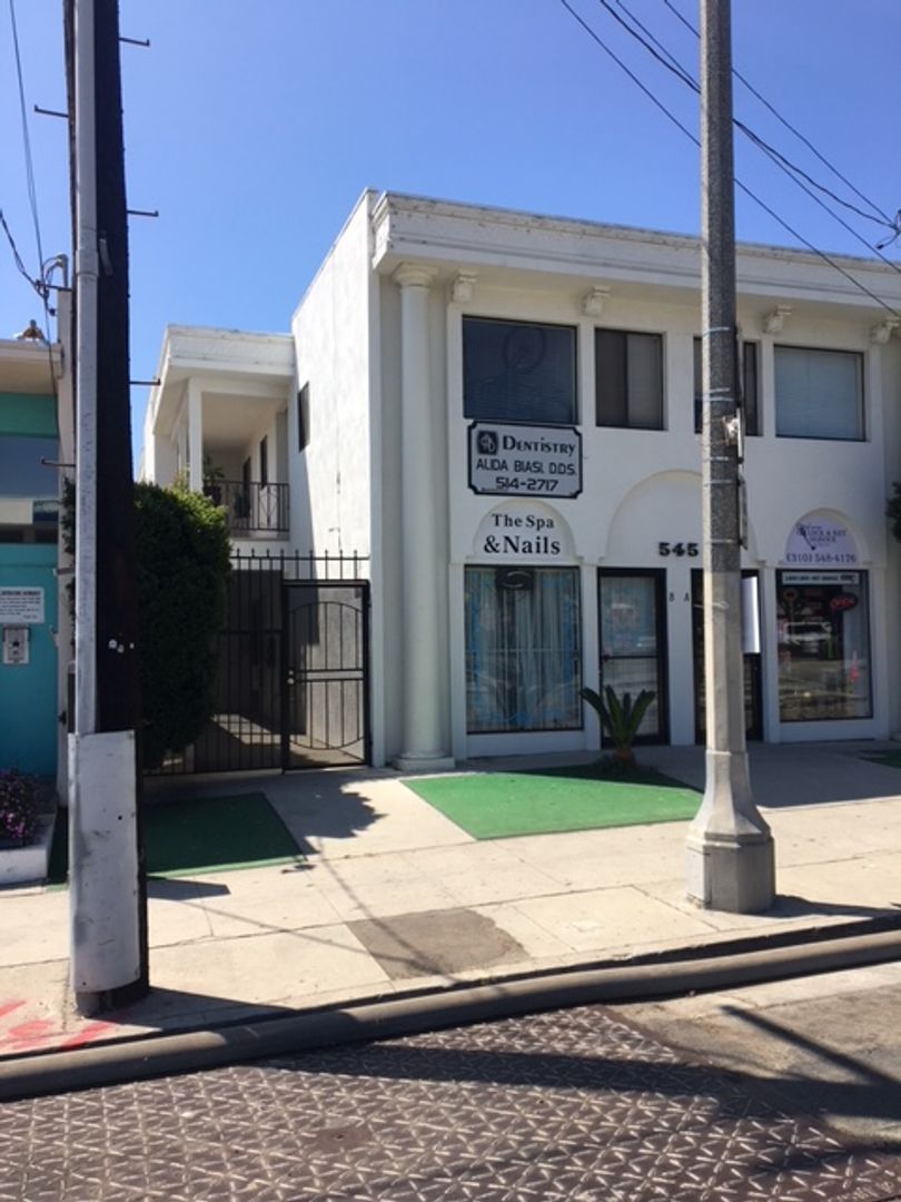 San Pedro Apartment: 545 West 9th Street