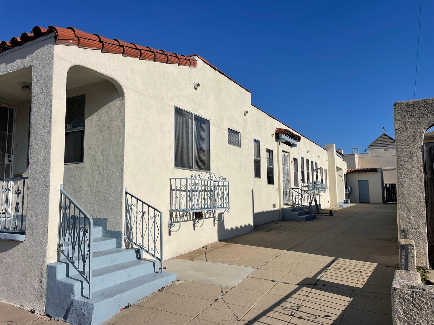 San Pedro Apartment: 682-684 1/2 West 14th Street