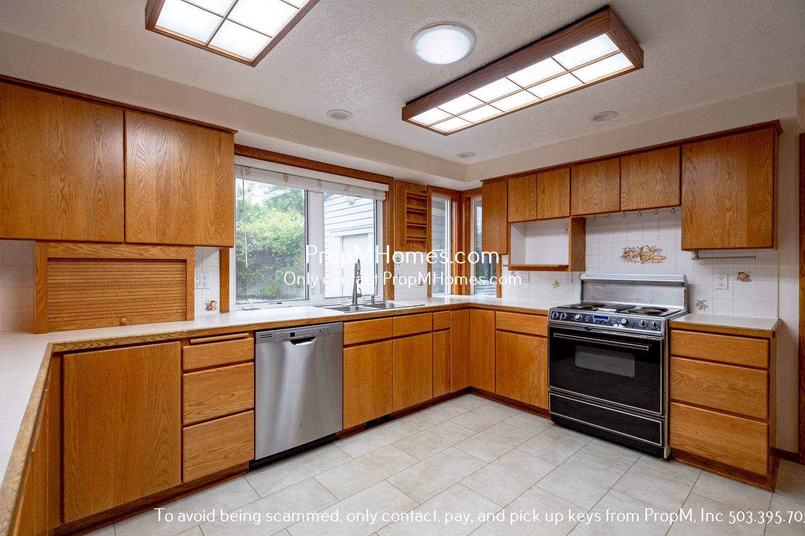 Milwaukie House: 2627 SE Park Avenue