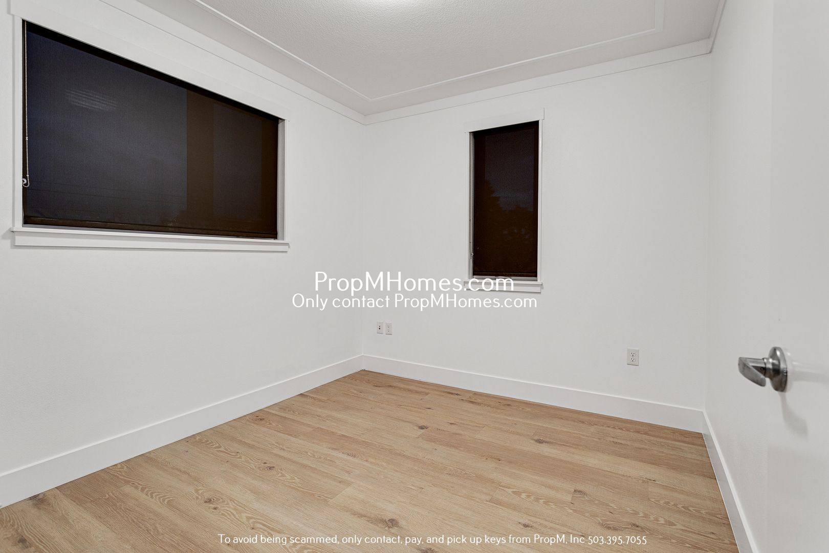 Updated Two Story Unit in SE – Quartz Counters + A/C! 11 of 12