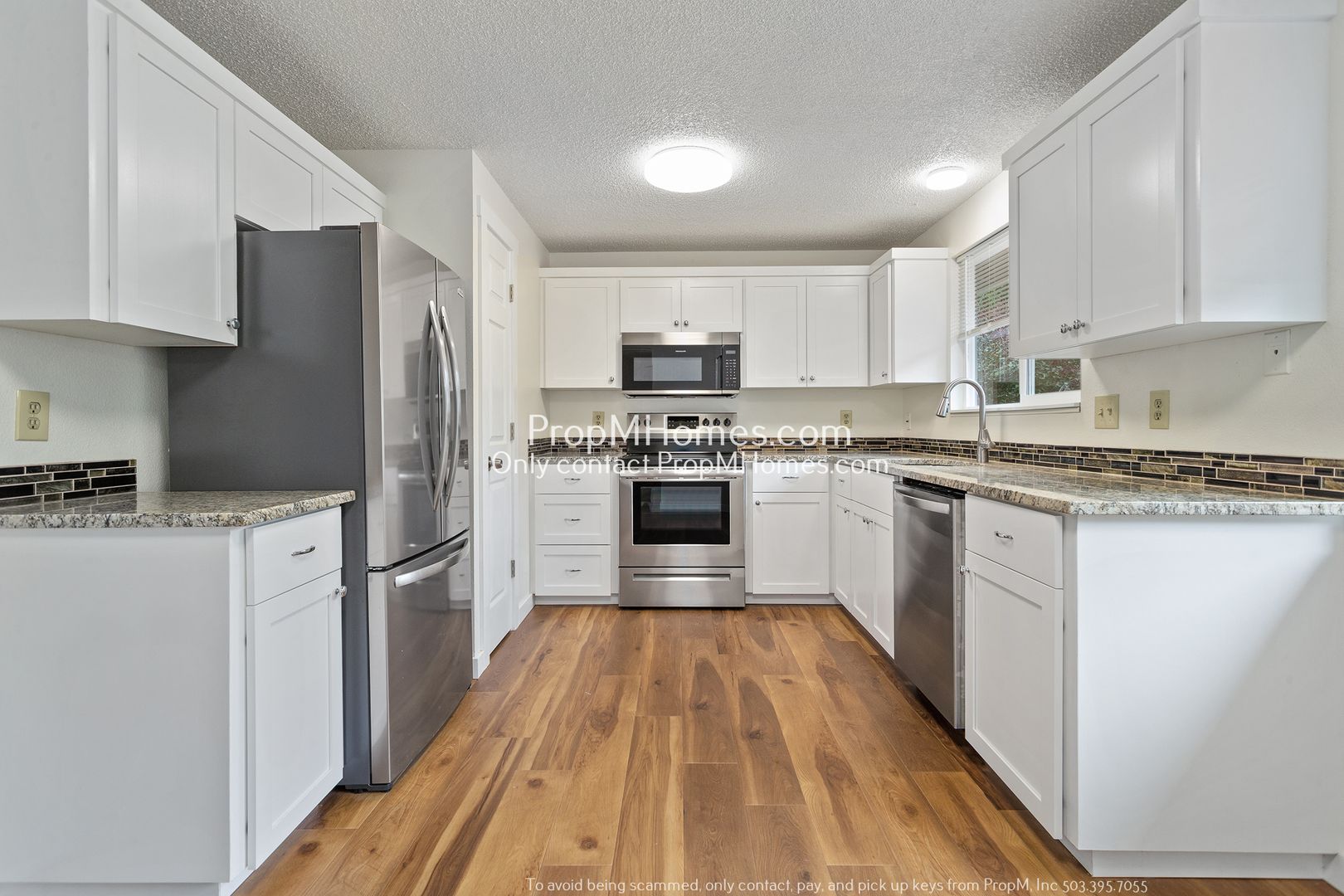 Hillsboro House: 1177 SE Fir Grove Loop