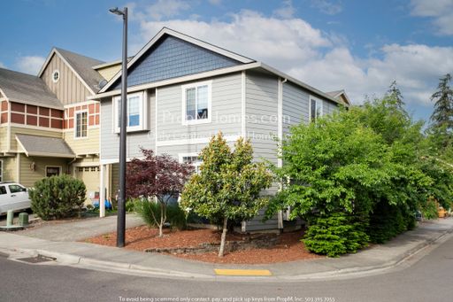 Four Bedroom Craftsman At Knights Bridge Crossing On Corner Lot! – photo 1