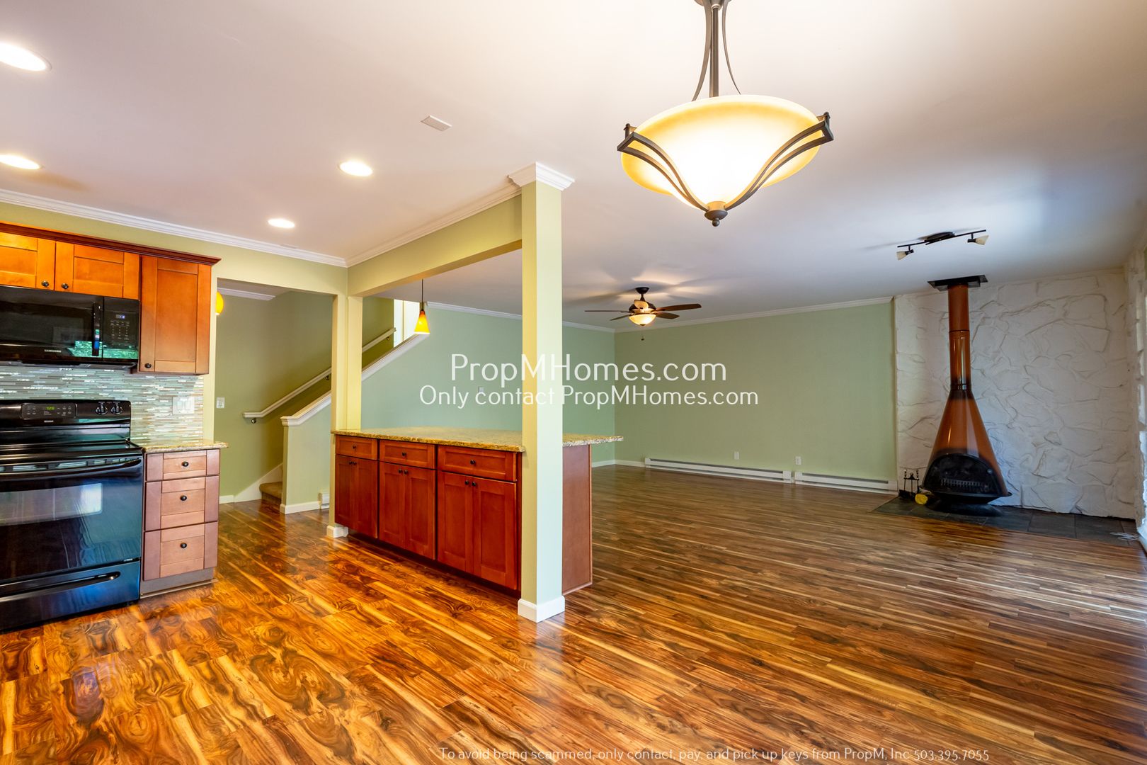 Lake Oswego House: 97 Oswego Summit