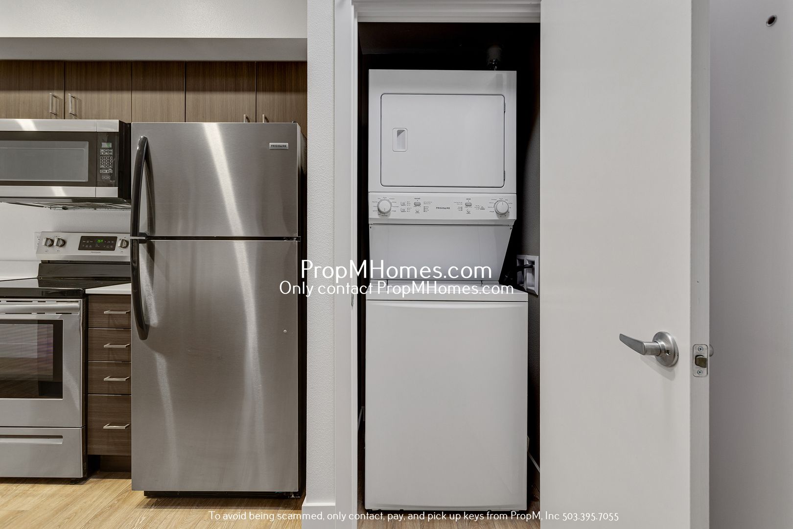Updated Two Story Unit in SE – Quartz Counters + A/C! 5 of 12