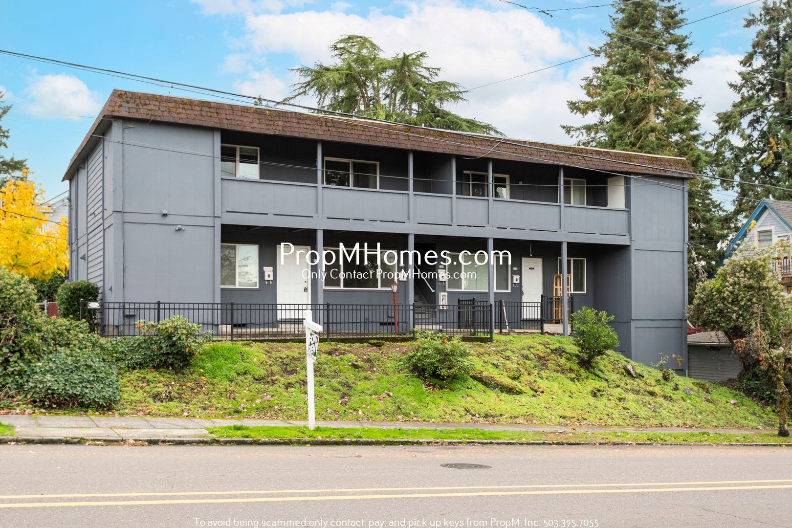 Oregon City Apartment: 716 9th Street