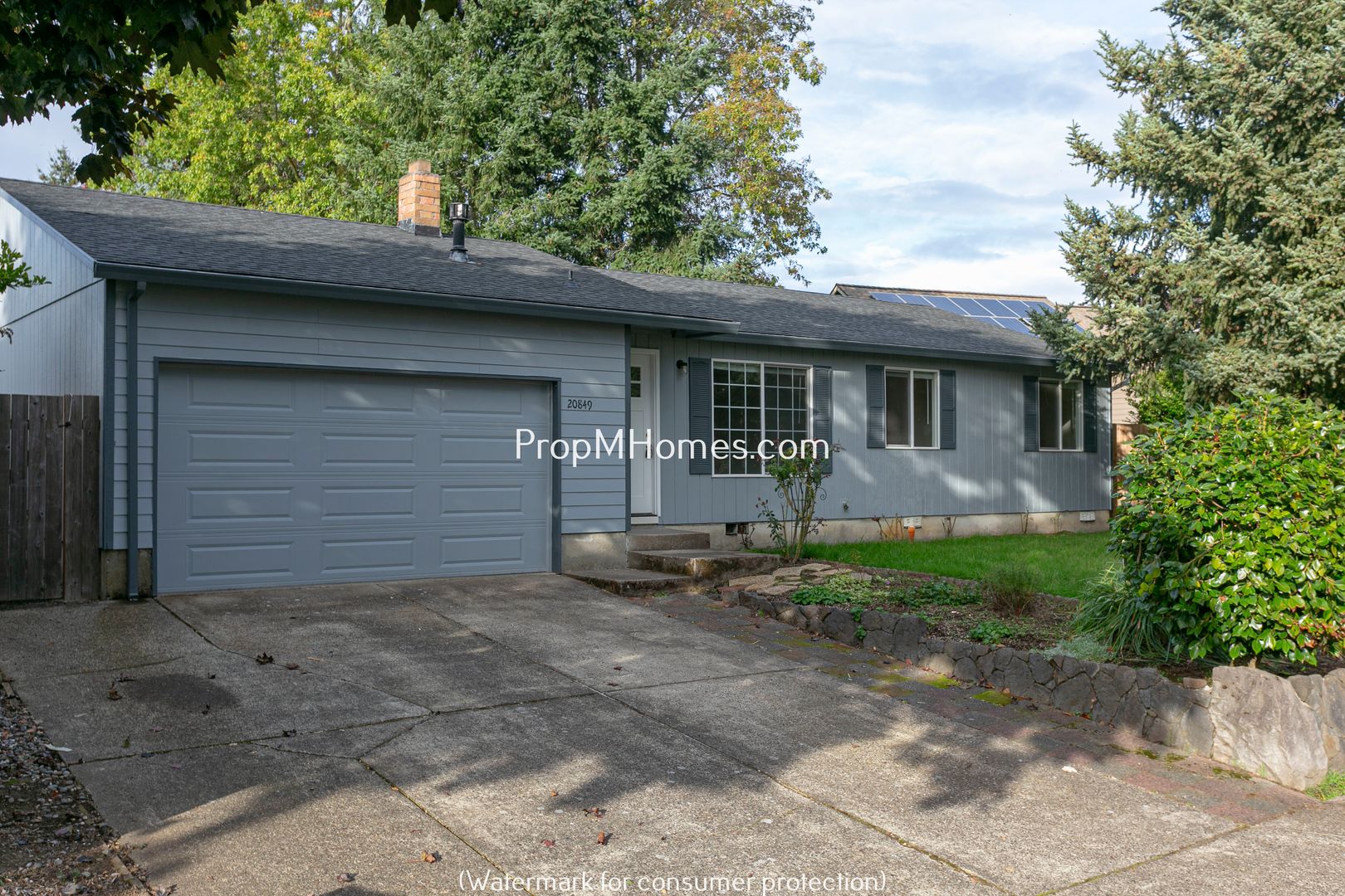 Aloha House: 20849 SW Longacre Street