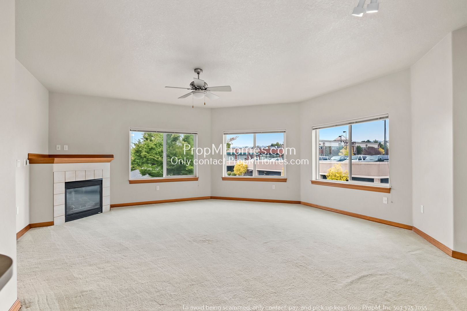 Portland Condo: 15325 NW Central Drive Unit 213