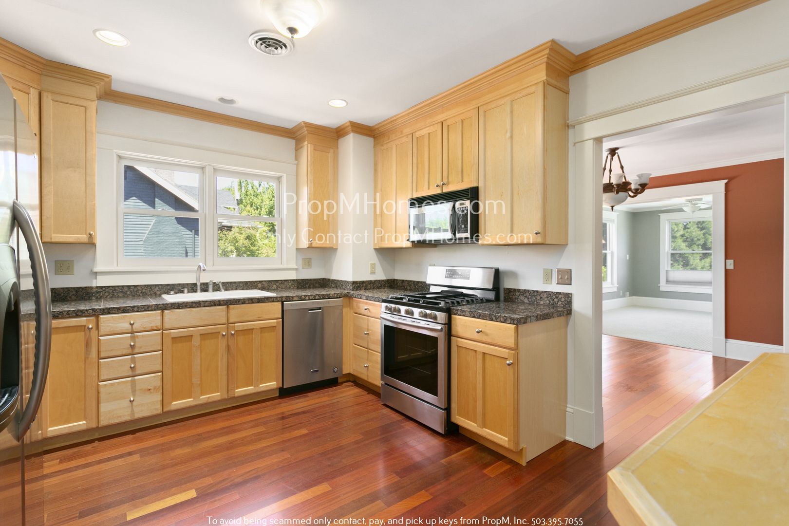 Portland Condo: 5933 SE Division Street
