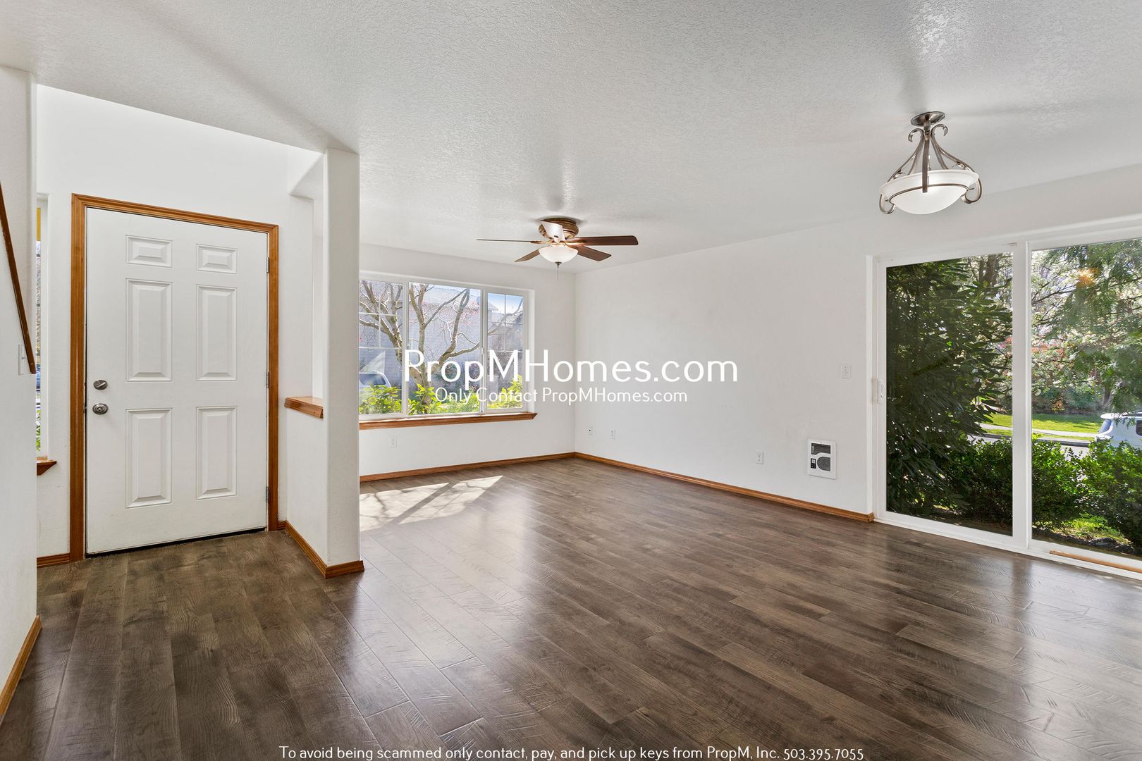 Newberg House: 2203 Sam Parrett Drive