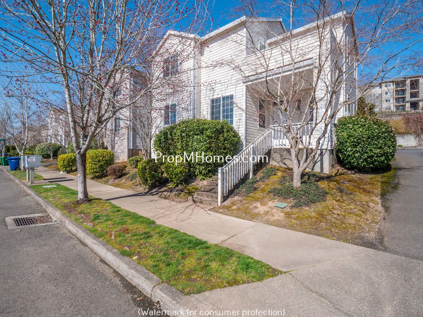 Clackamas House: 15031 SE Elm Park Drive