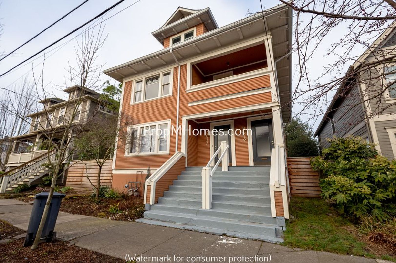 Portland Apartment: 4017 NE Rodney Avenue