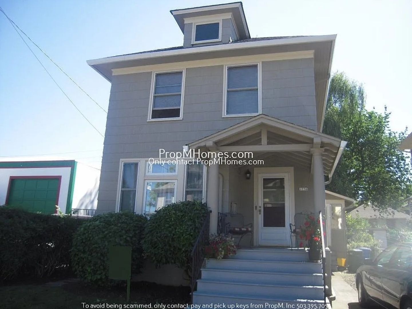 Portland House: 3736 SE Belmont Street