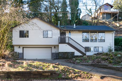Stunning Five-Bedroom Rental in Milwaukie, Oregon: Your Perfect Home Awaits! – photo 1