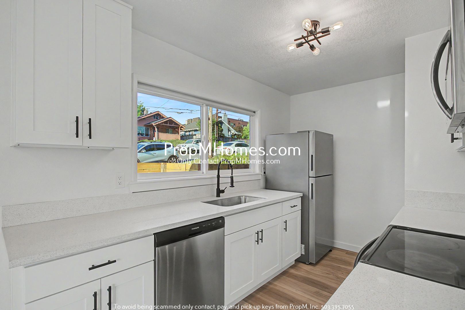 Portland Condo: 7032 N Burlington Avenue