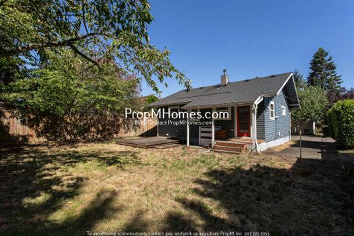 Two Bedroom Bungalow in NE Portland! – photo 1