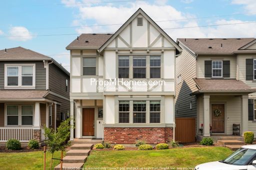 Four Bedroom Home in King City!