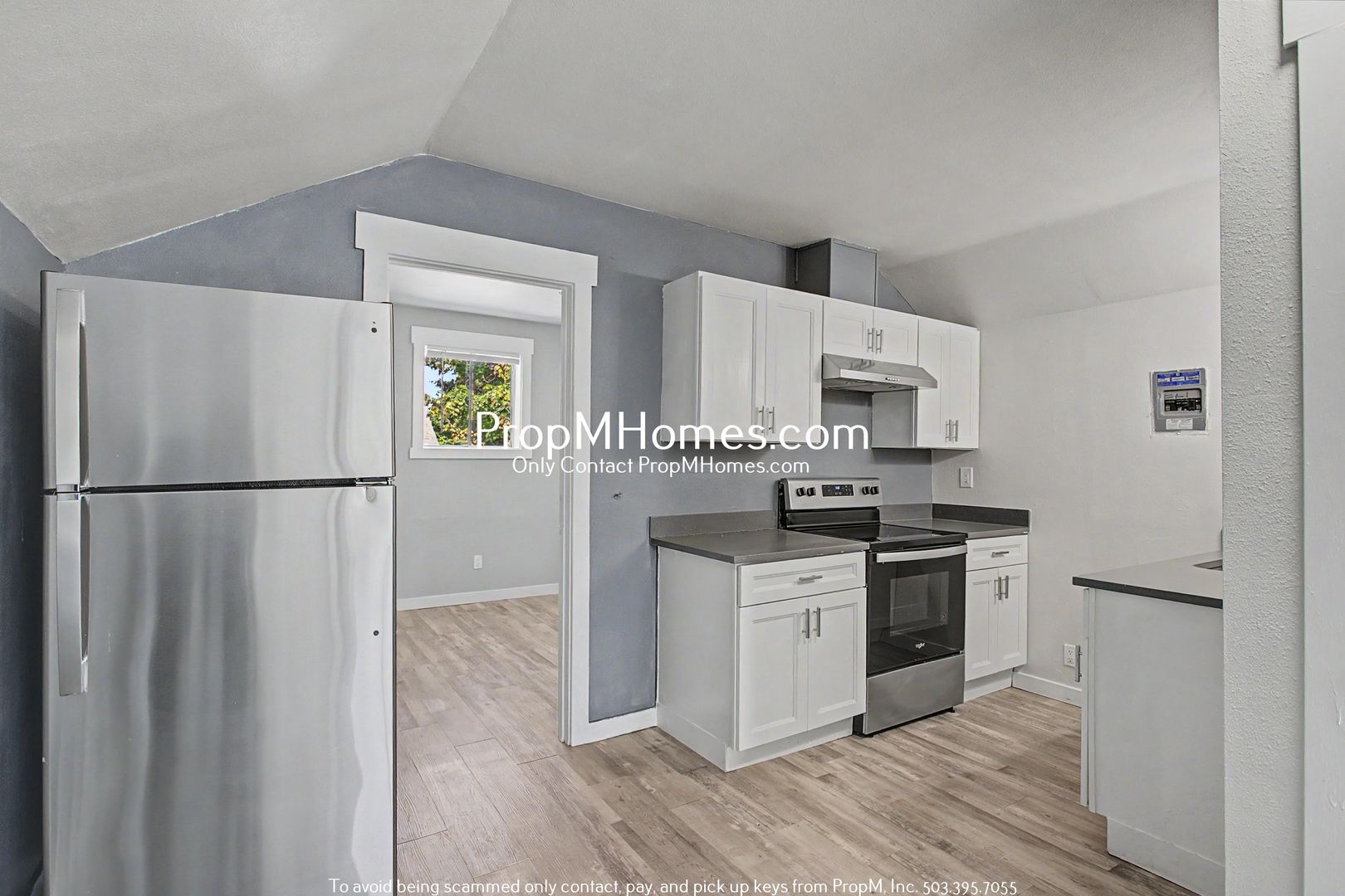 Portland Condo: 7307 SE 76th Avenue Unit B
