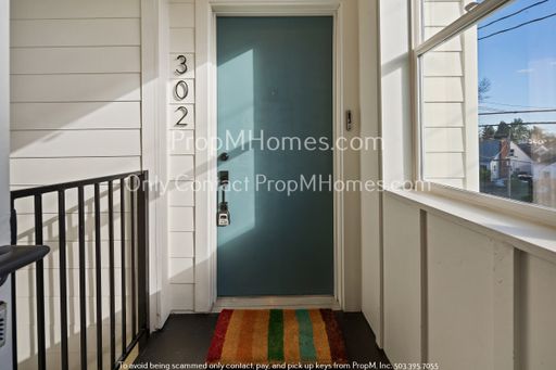 Charming Studio in Arbor Lodge! Modern Updates! Plenty of Light! – photo 1