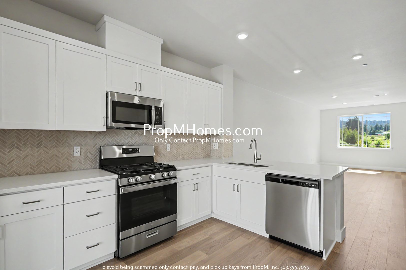 Portland House: 7527 NW Eleanor Avenue