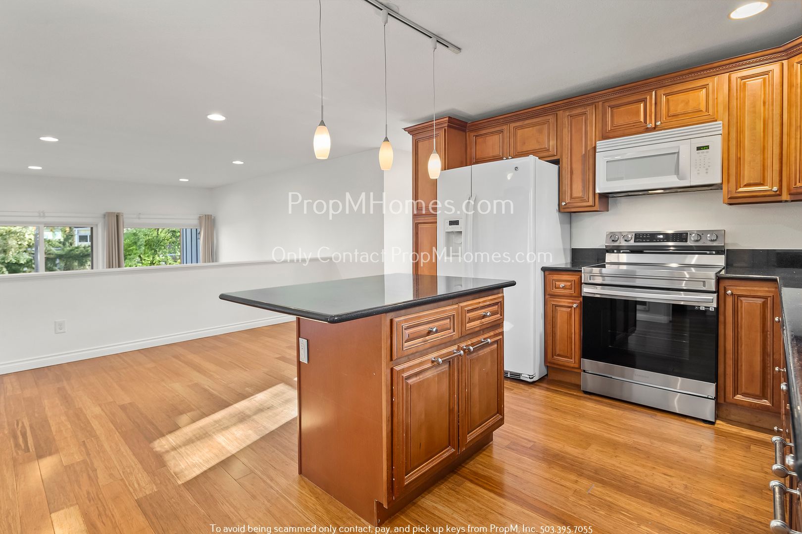 Lake Oswego Condo: 4 SW Touchstone Drive Unit 135