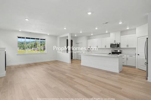 Brand New Four Bedroom Home in North Bethany! – photo 1