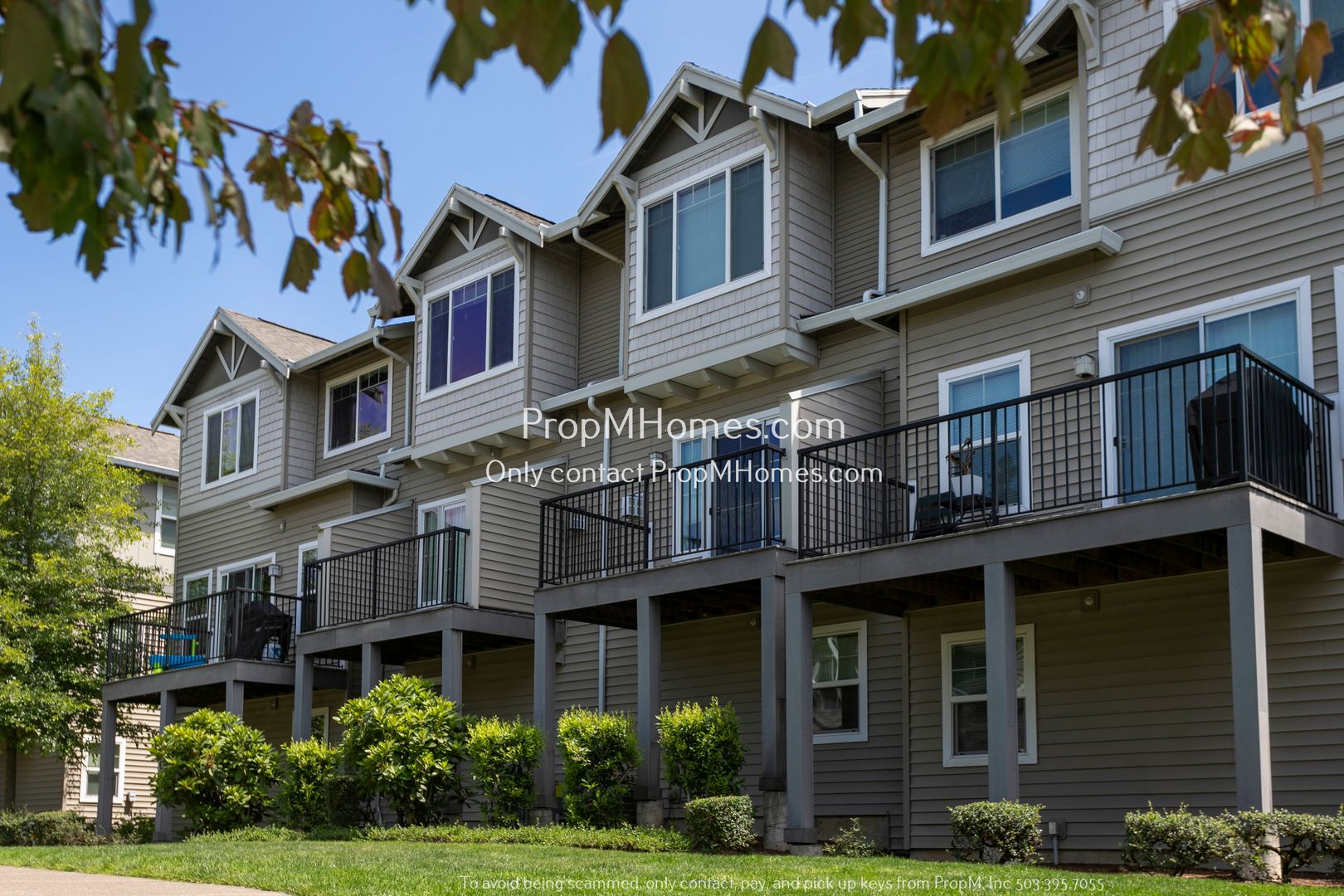 Portland Townhome: 720 NW 118th Avenue Unit 102
