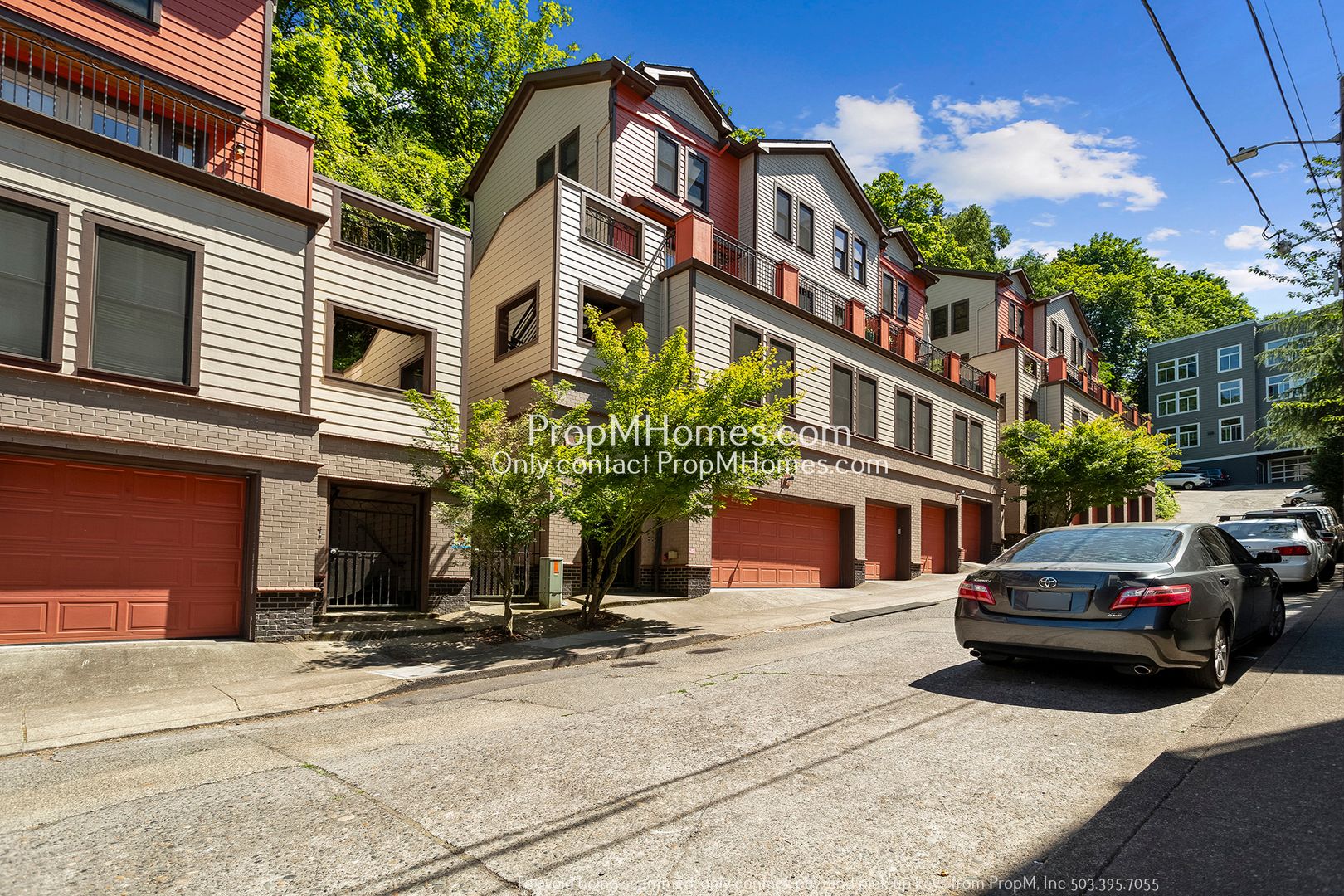 Portland House: 1822 SW 18th Avenue Unit 5