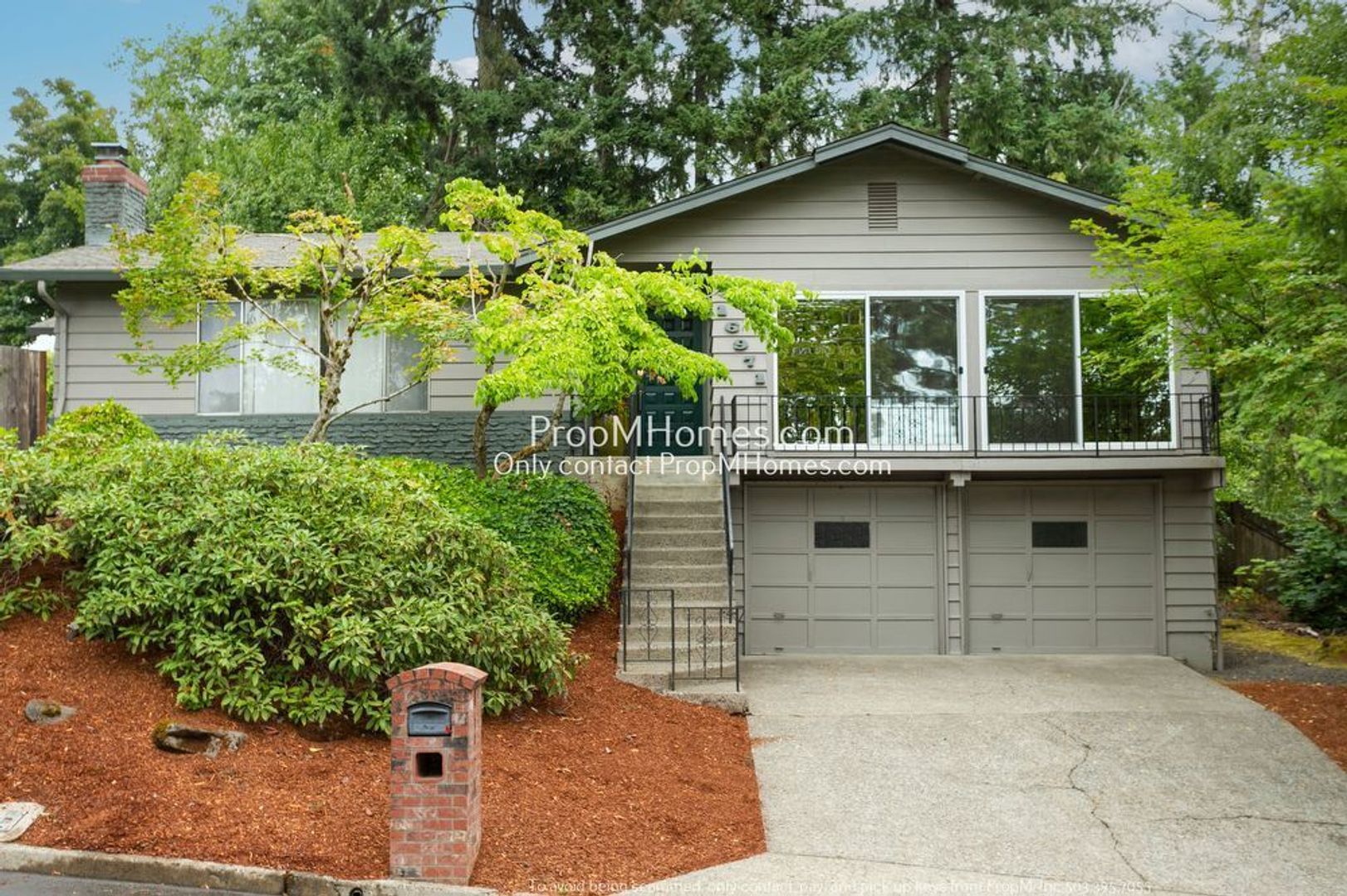 Lake Oswego House: 16971 Greentree Avenue