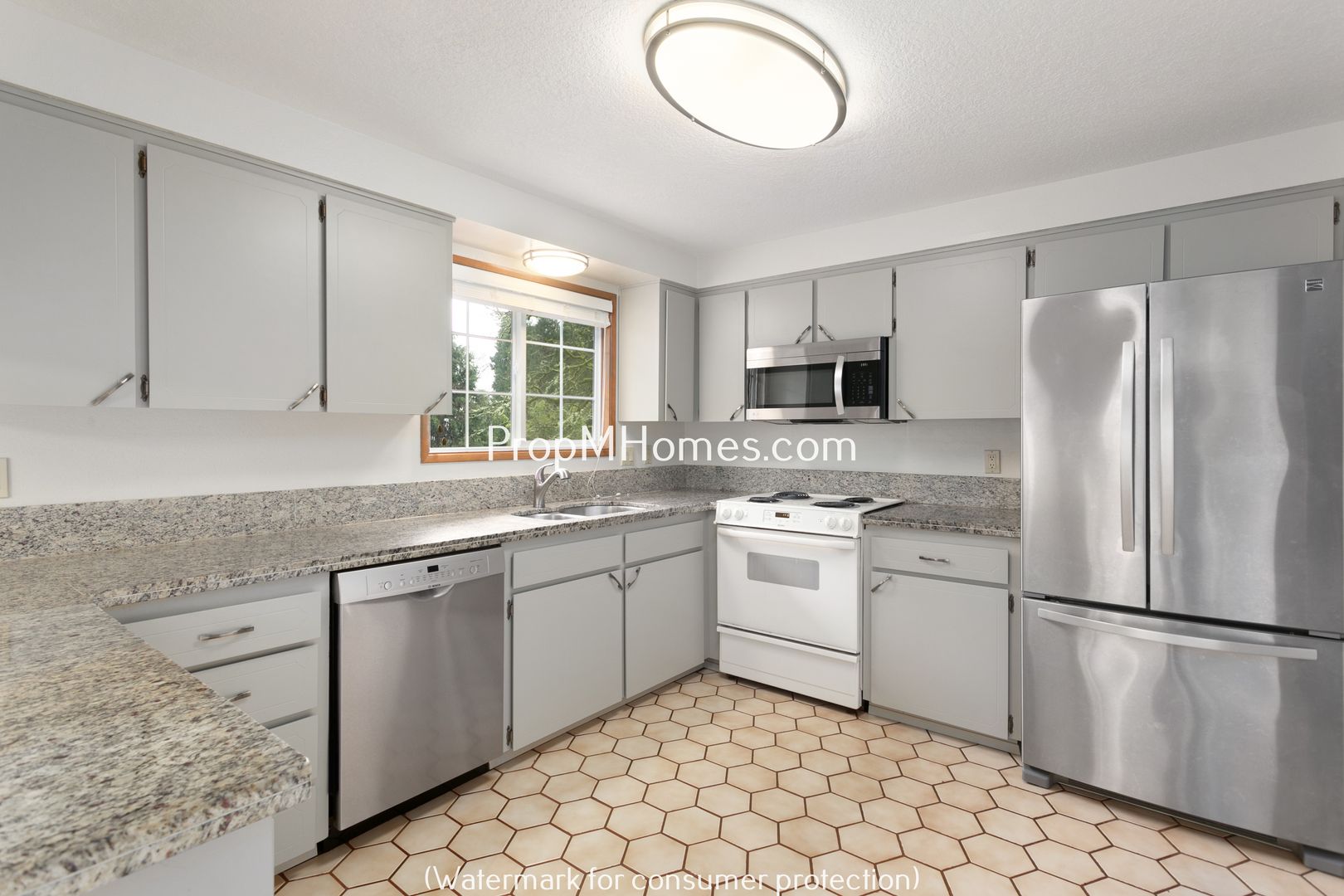 Milwaukie House: 16524 SE Gordon Street