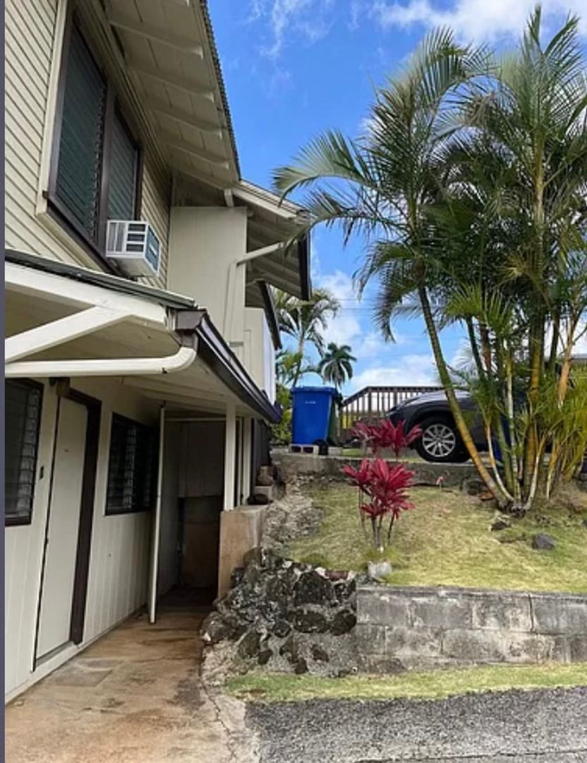 HONOLULU Apartment: 2581 ALAULA WAY