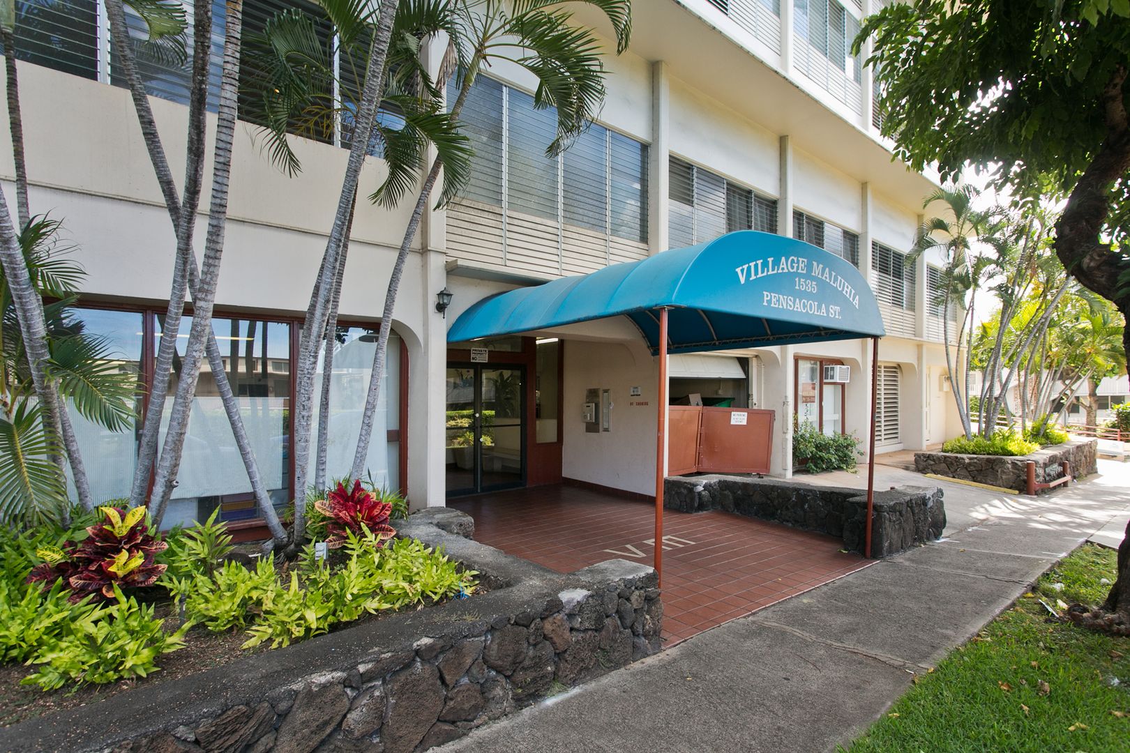 HONOLULU Condo: 1535 PENSACOLA STREET #209