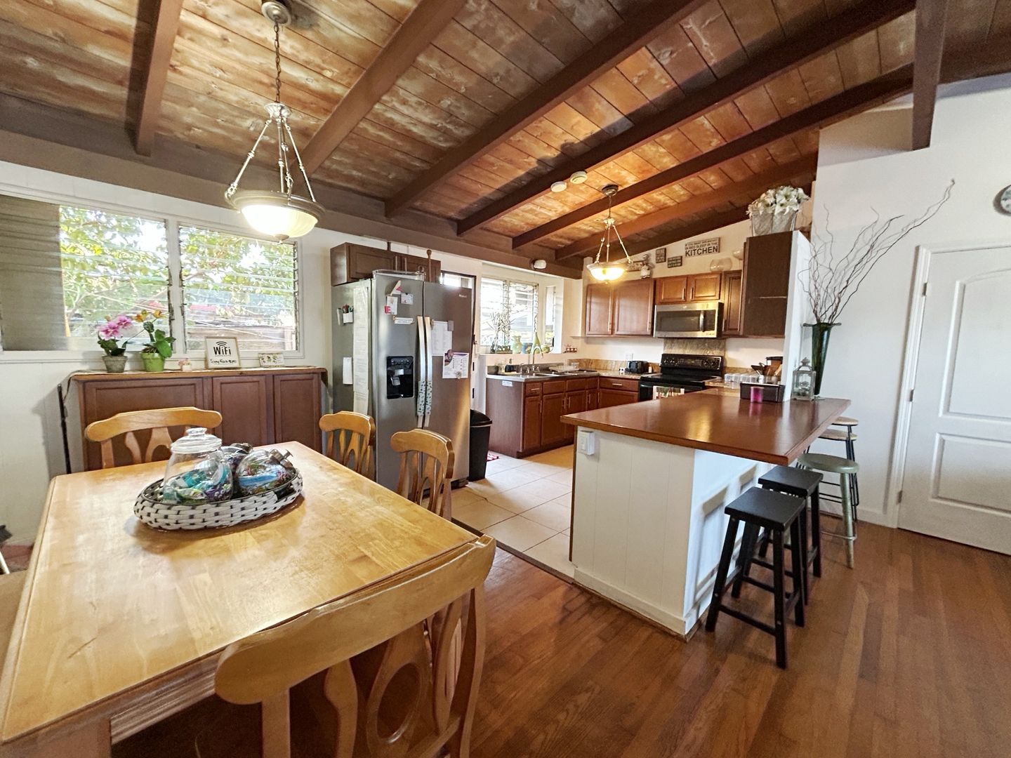 WAIPAHU House: 94-334 PUPUKAHI PLACE