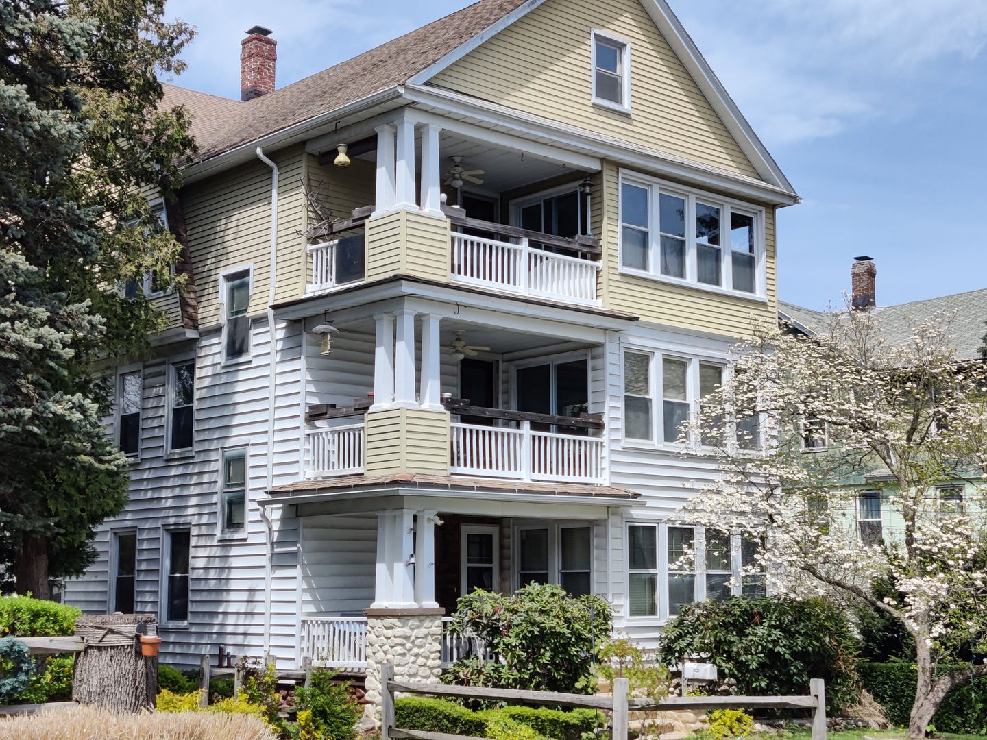 Waterbury Apartment: 636 - 638 Washington Ave