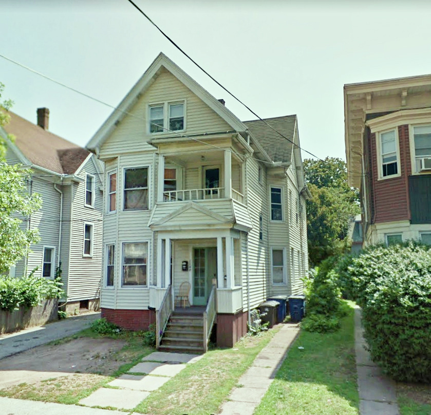 New Haven Apartment: 1644 Chapel Street