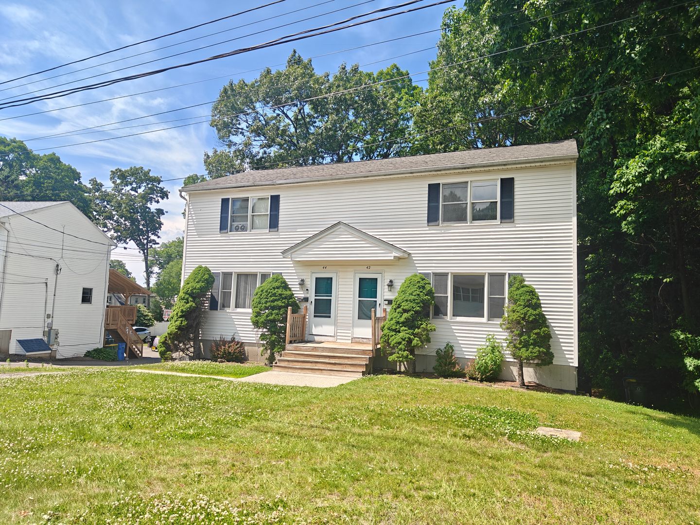 Waterbury Apartment: 42-44 Lyric Ave