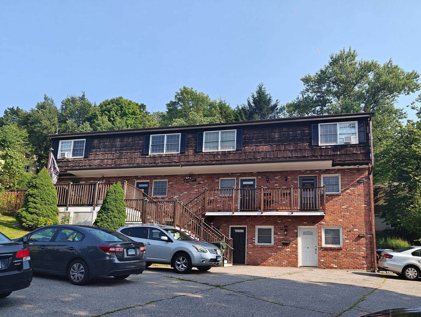Thomaston Apartment: 18 Broadview Heights
