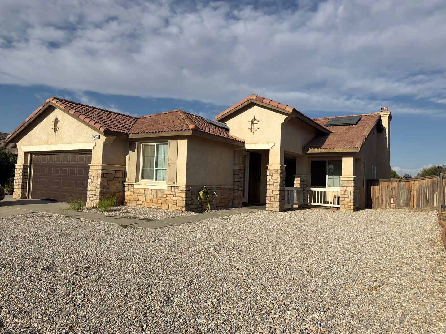 Adelanto House: 14623 Blue Sage Rd
