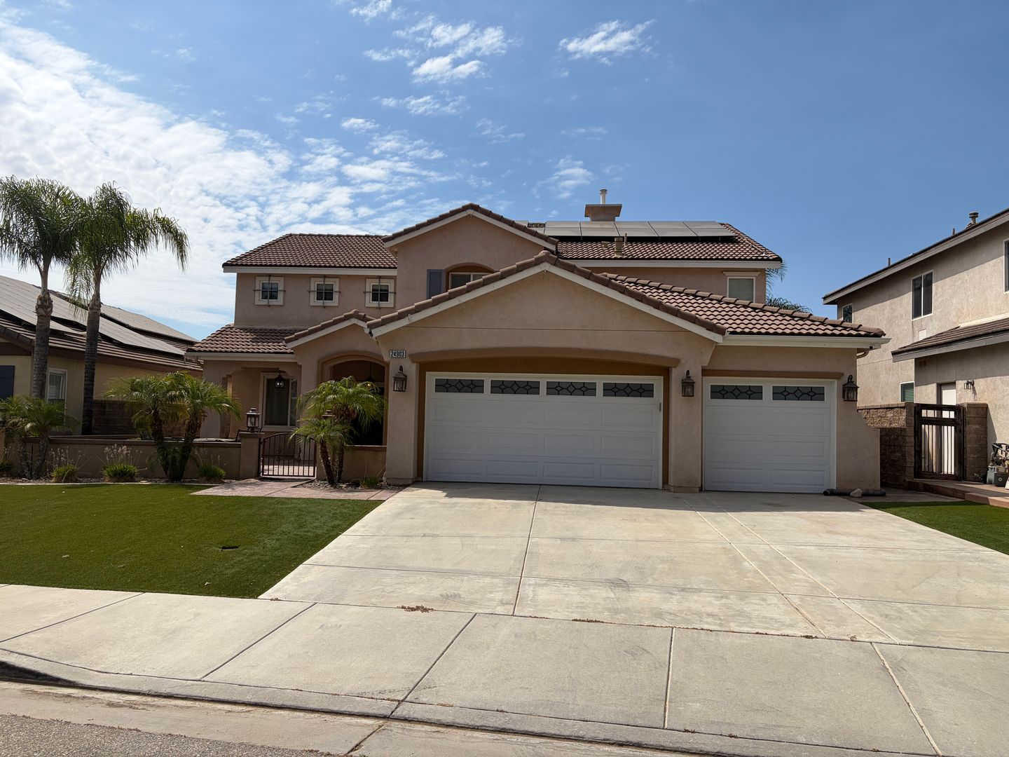 Menifee House: 24903 Sunset Vista Ave