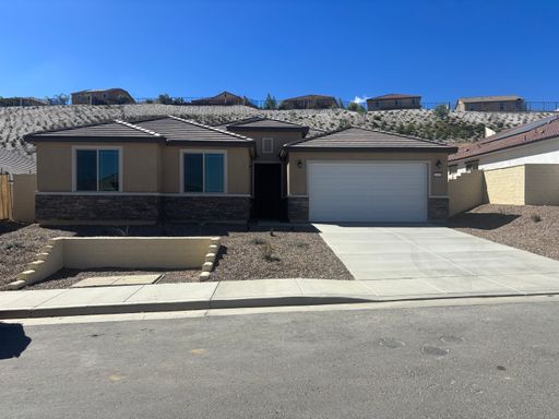 4-Bedroom Spacious Home – photo 1