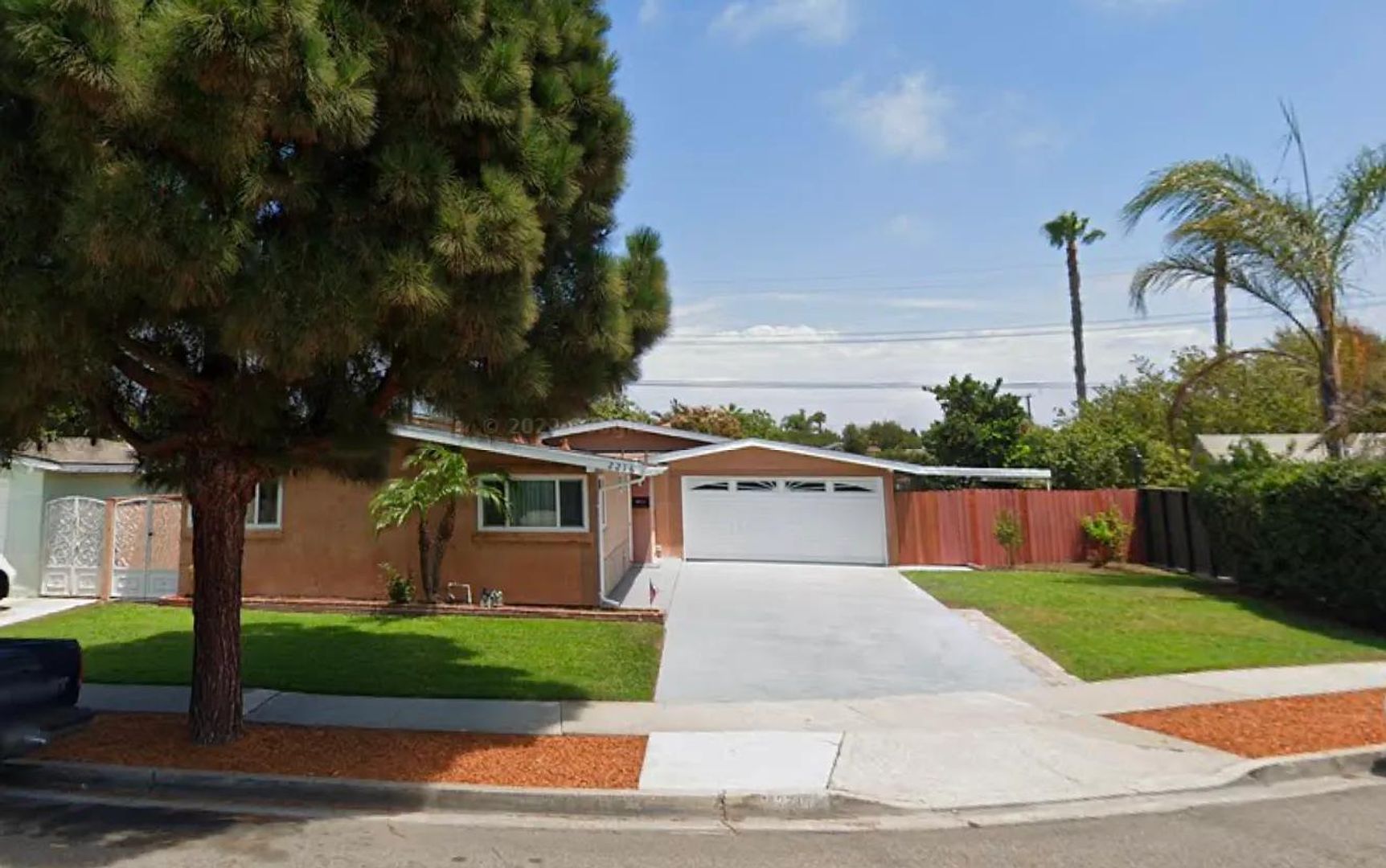 Costa Mesa House: 2216 Anaheim Ave.