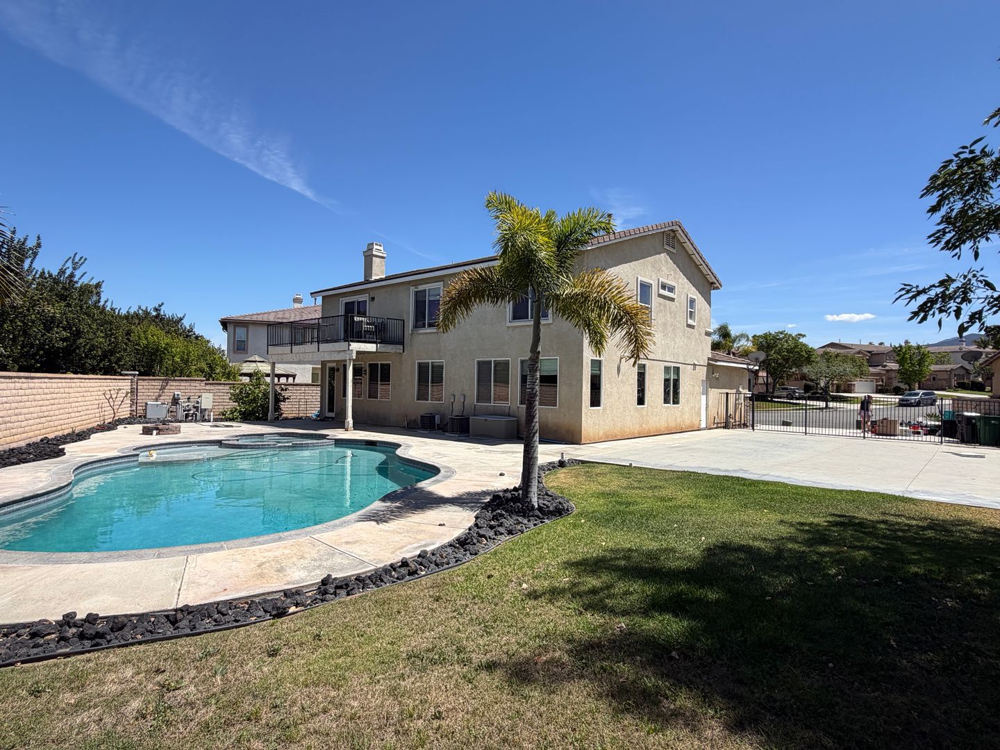 Corona House: 885 Alsace Dr.