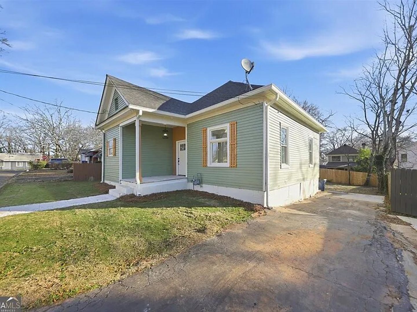 Atlanta House: 976 Linam Ave SE