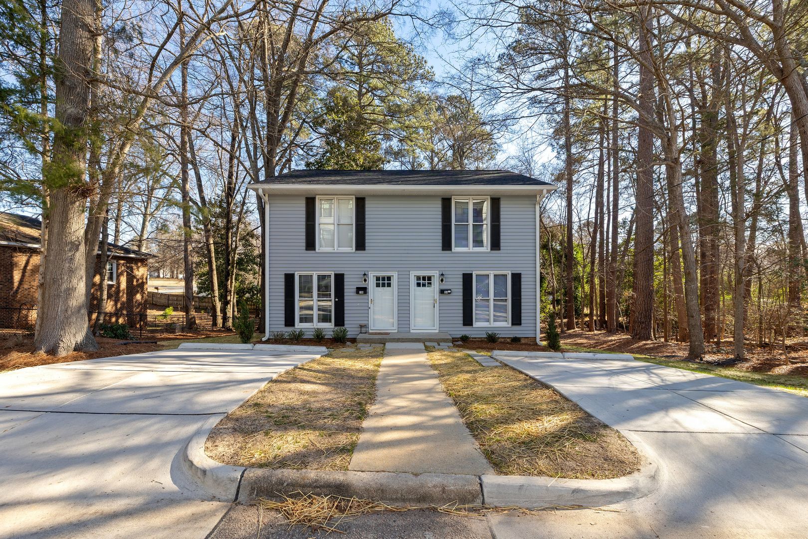Wake Forest Apartment: 104 N Franklin St