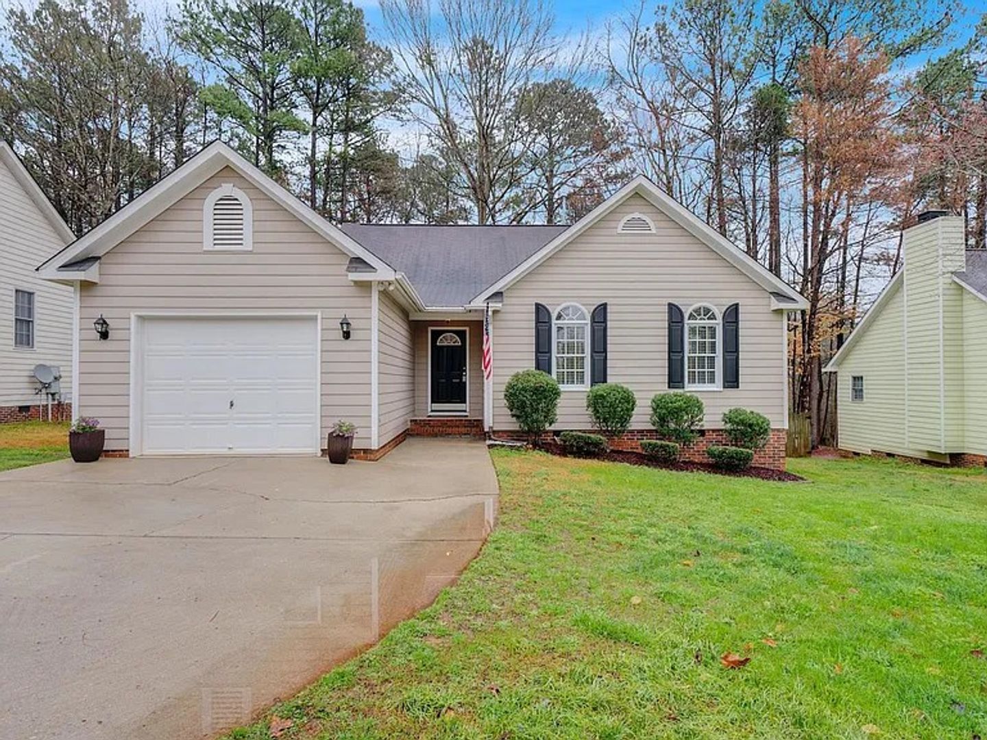 Wake Forest House: 924 Amersham Lane