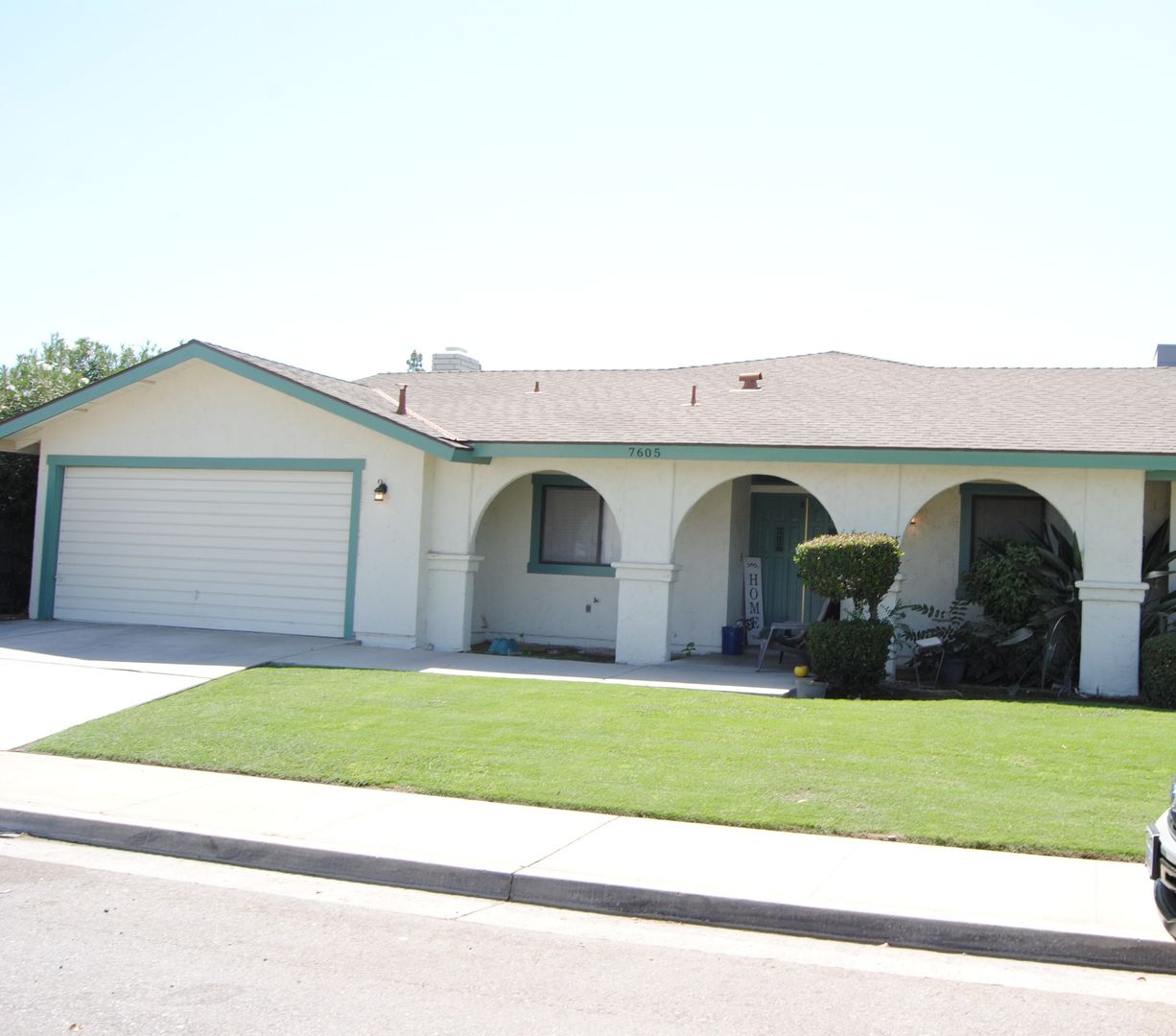 BAKERSFIELD Apartment: 7605 QUAILWOOD DR. #A-D