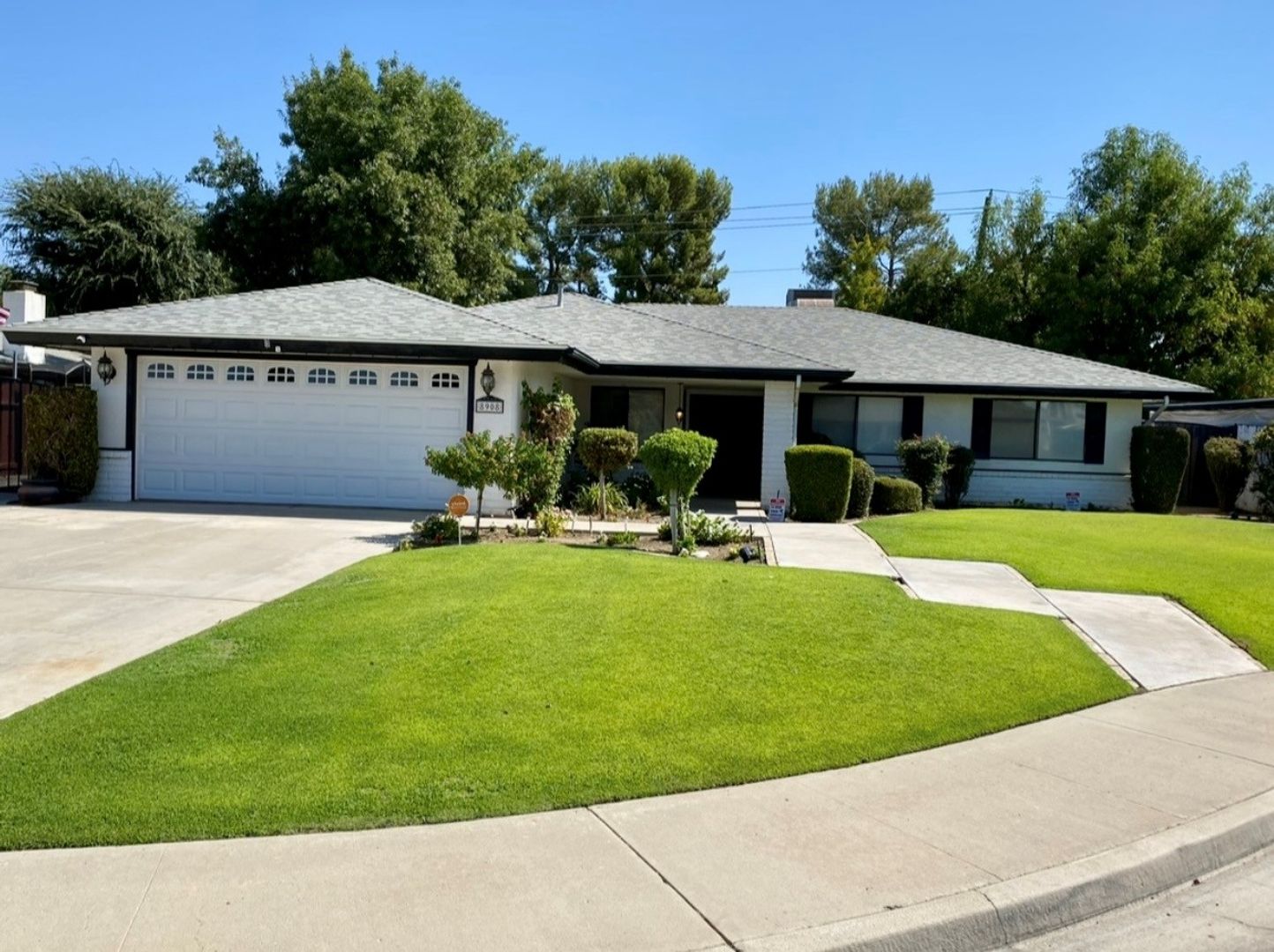 BAKERSFIELD House: 8908 THURBER LANE