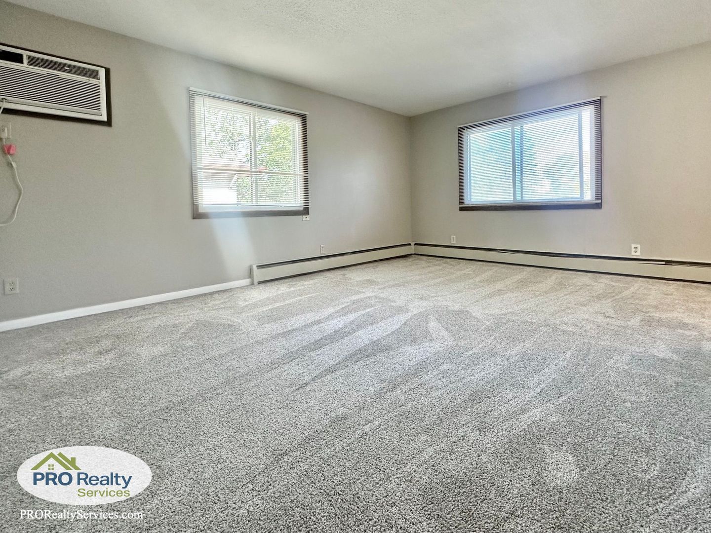 St. Louis Park Apartment: 3610 Pennsylvania Avenue S