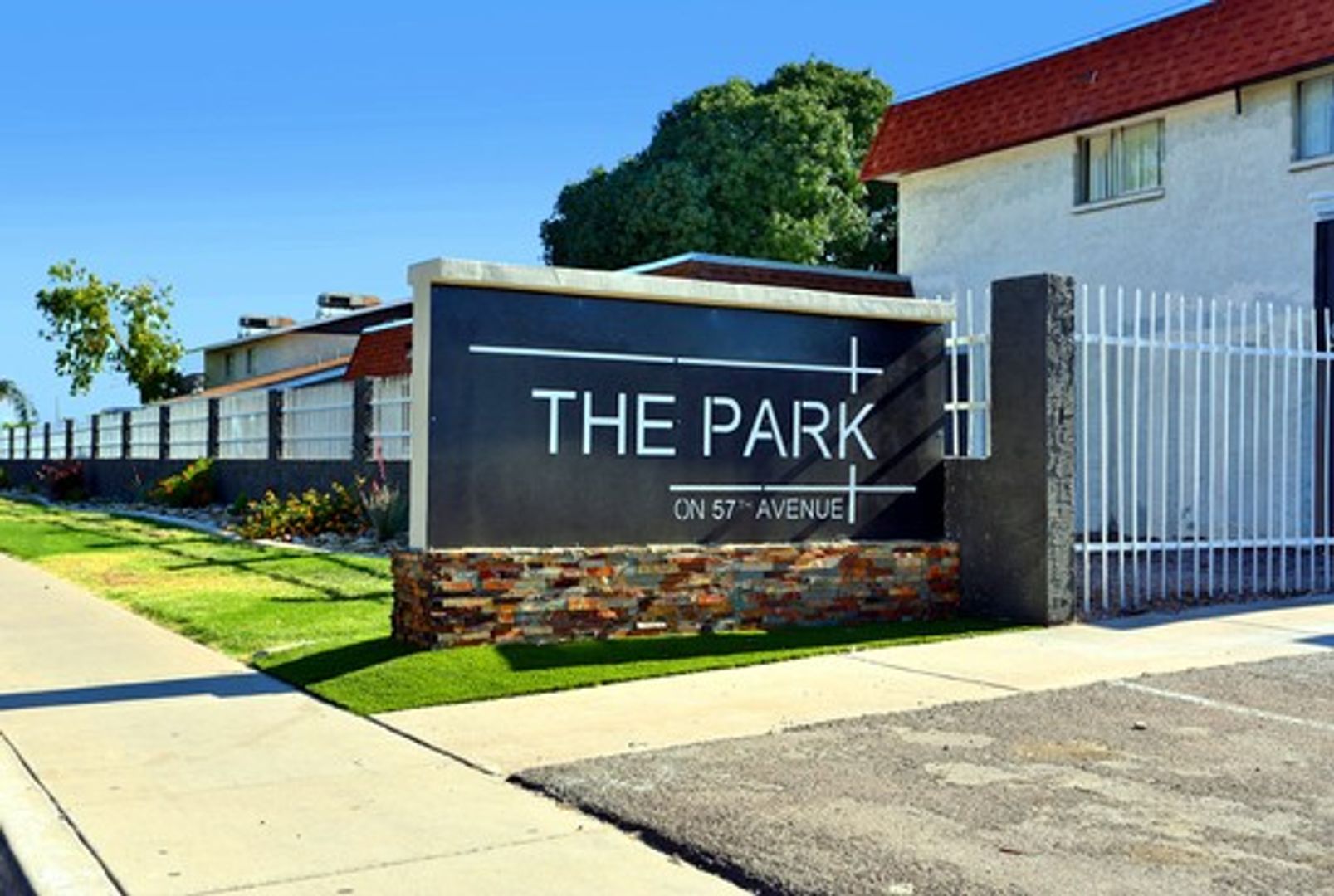 Glendale Apartment: 5045 N. 58th Ave